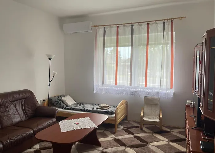 Valentina Balatonmáriafürdő